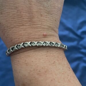 Diamond tennis bracelet